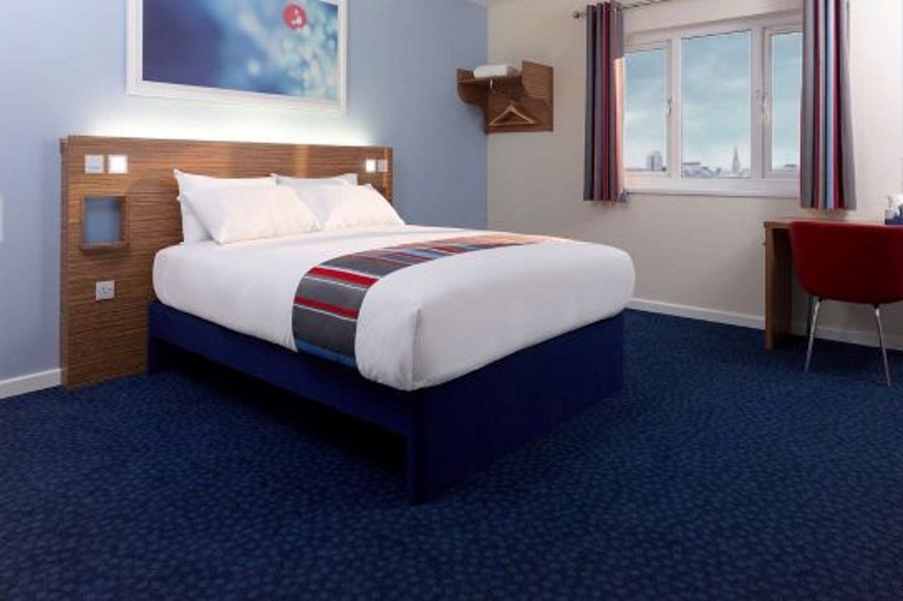 Travelodge Glenrothes Buitenkant foto